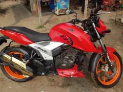 TVS Apache RTR 160 4V